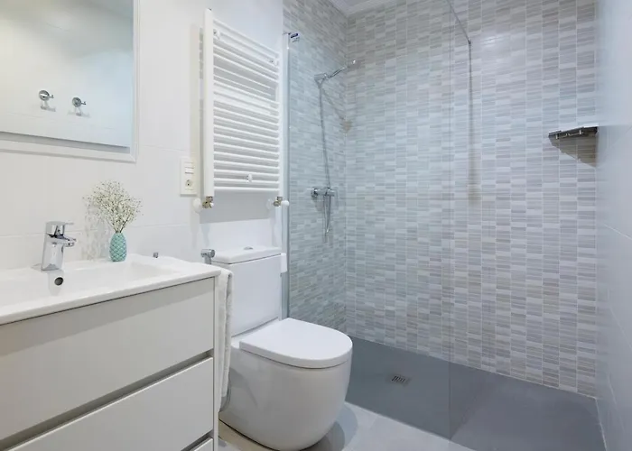 Apartment Mundaiz By Feelfree